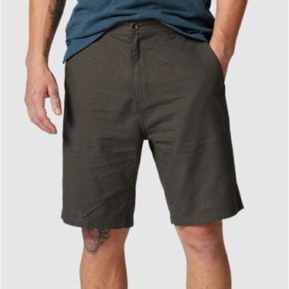 Rodd & Gunn Mens New Zealand NWT The Gunn 9" Short Forest Green